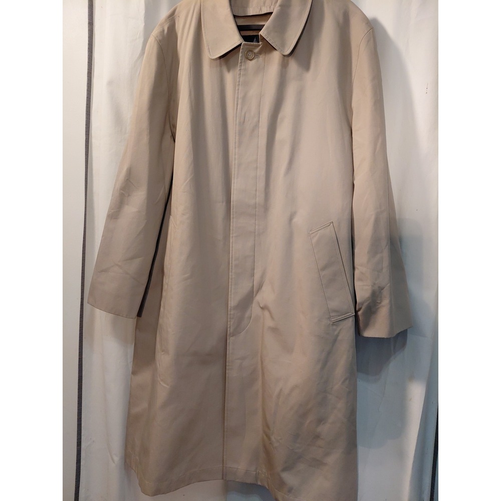 Vintage Mens London Fog London Beige Coat 42 Short Academia Preppy Old Money